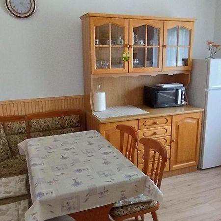 Lea Apartman Harkan Exterior foto