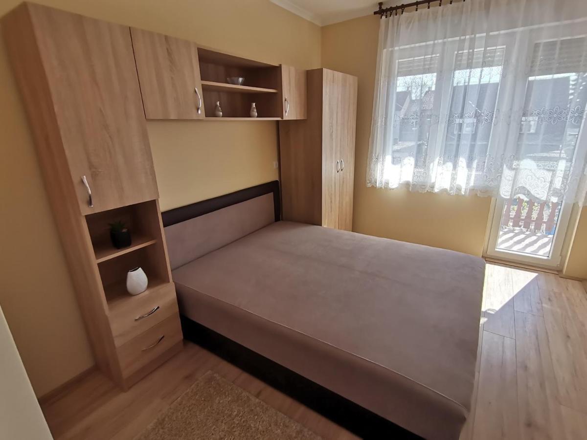 Lea Apartman Harkan Exterior foto