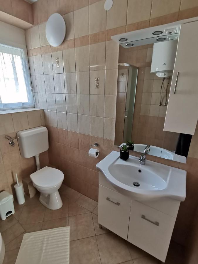 Lea Apartman Harkan Exterior foto