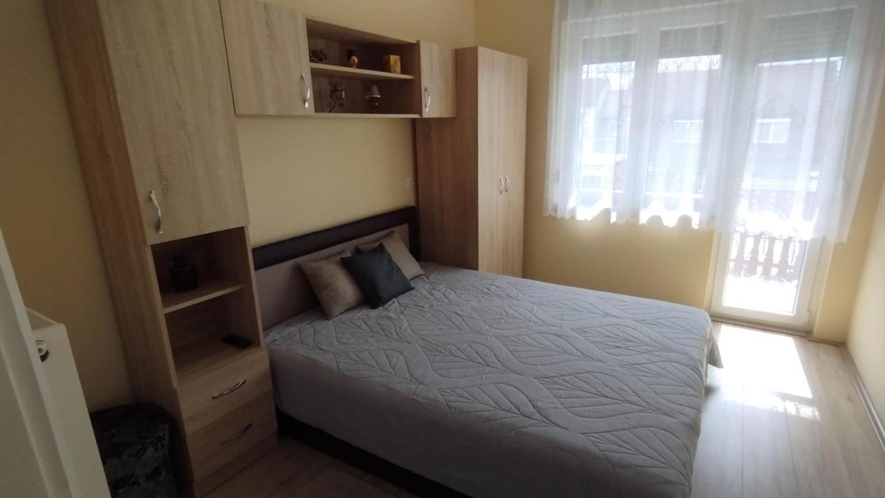 Lea Apartman Harkan Exterior foto