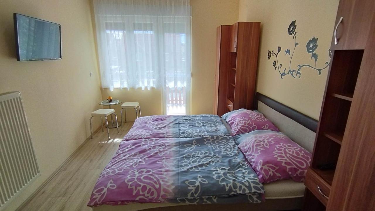 Lea Apartman Harkan Exterior foto